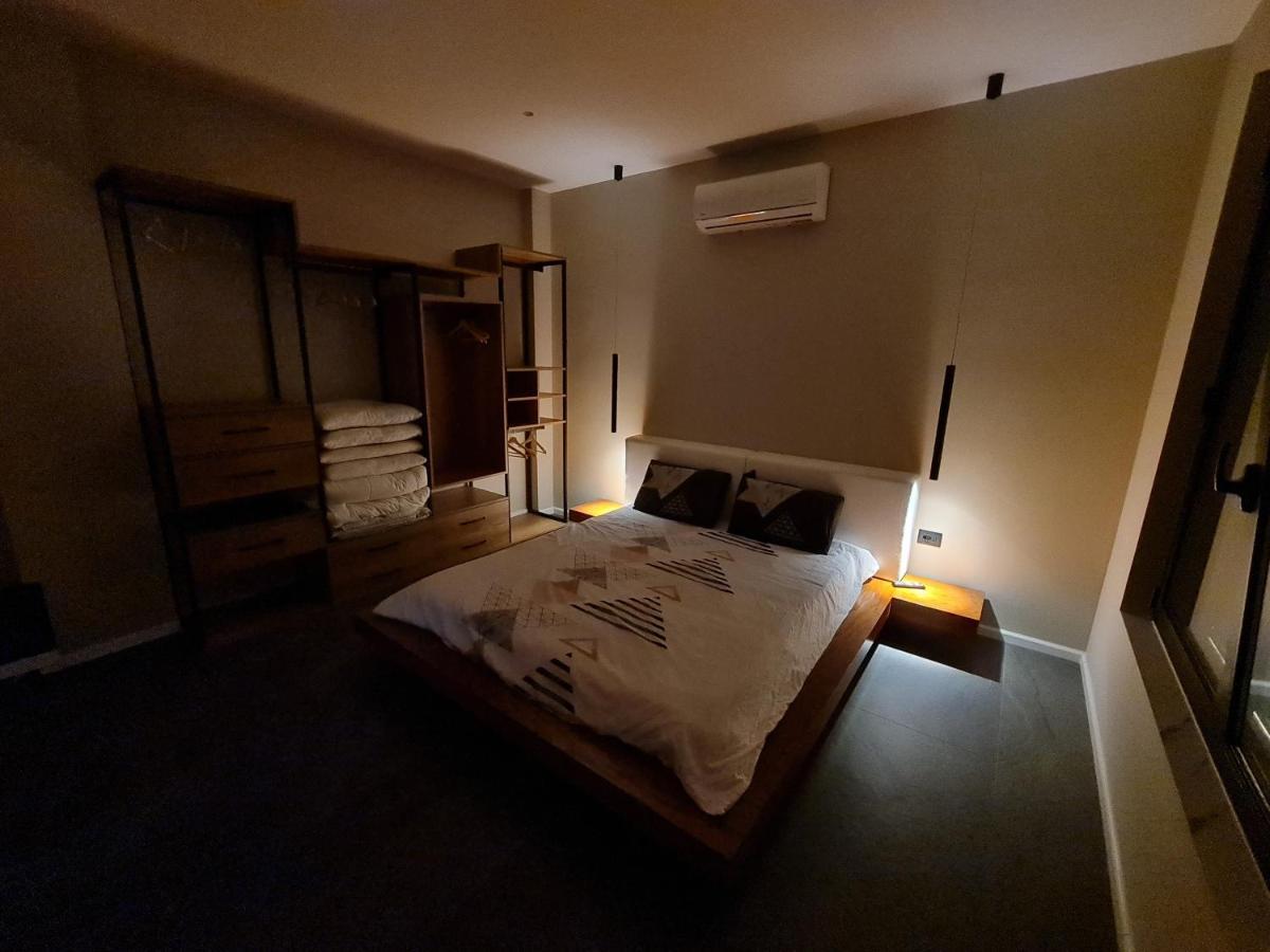 Lt Luxury Rrushkull (Durres)