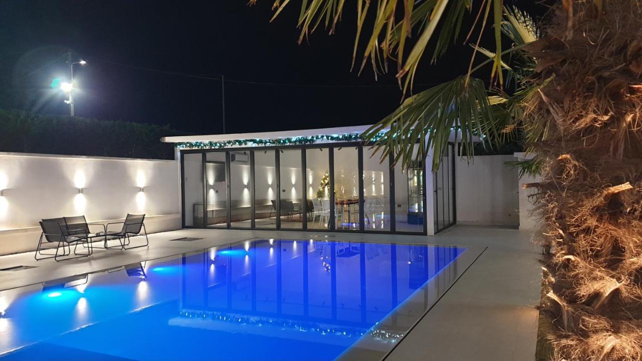 Lt Luxury *